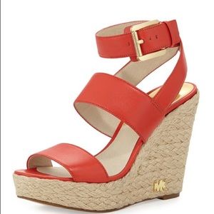 Michael Kors Poesy Ankle Strap Wedge Mandrin